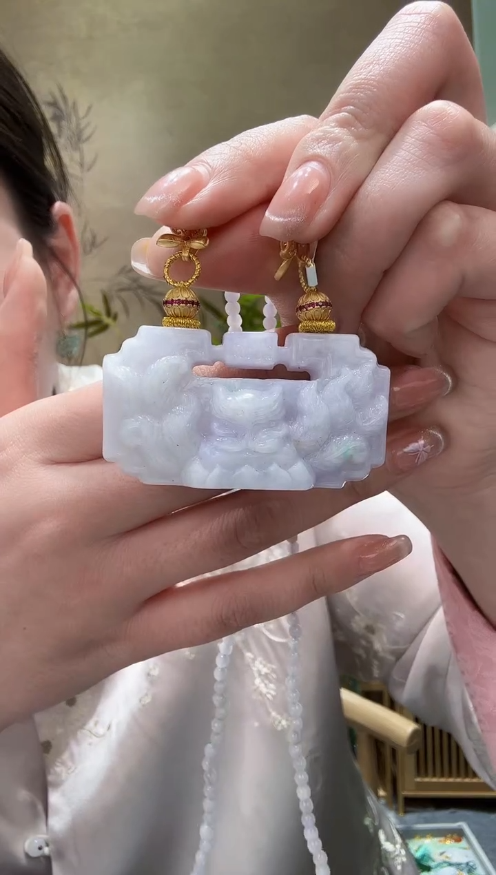 【闪购商品】翡翠颈饰未镶嵌吊坠