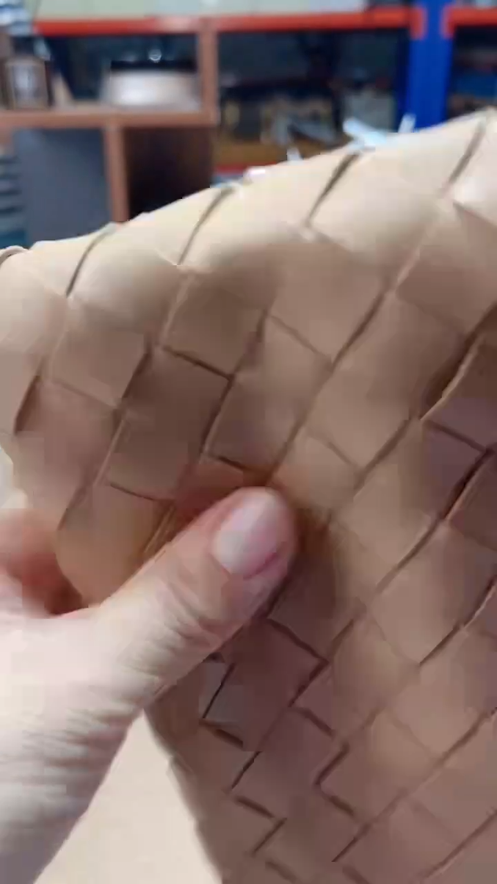 瓷片碗碟好物一件不留@@1