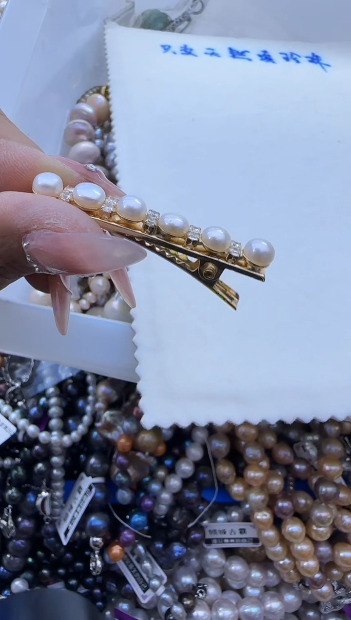 【闪购商品】淡水珍珠发夹未镶嵌575