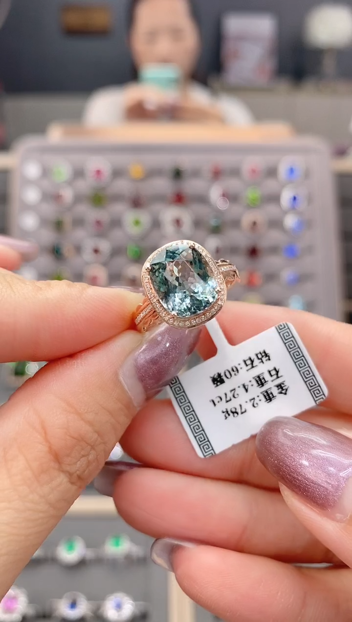 碧玺戒指18K金镶嵌4.27   