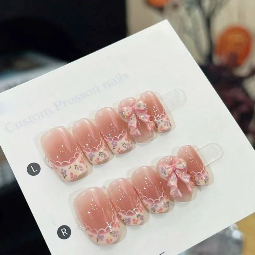 【洛丽塔】纯手绘碎花裙摆手作蝴蝶结 温柔显白轻奢高端手工穿戴甲