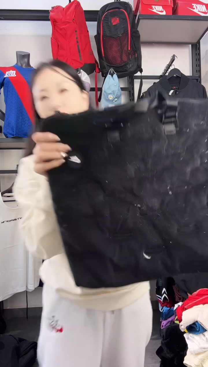 692闪购编码 Nike/Joedan运动卫衣裤以直播间过款为准BAO