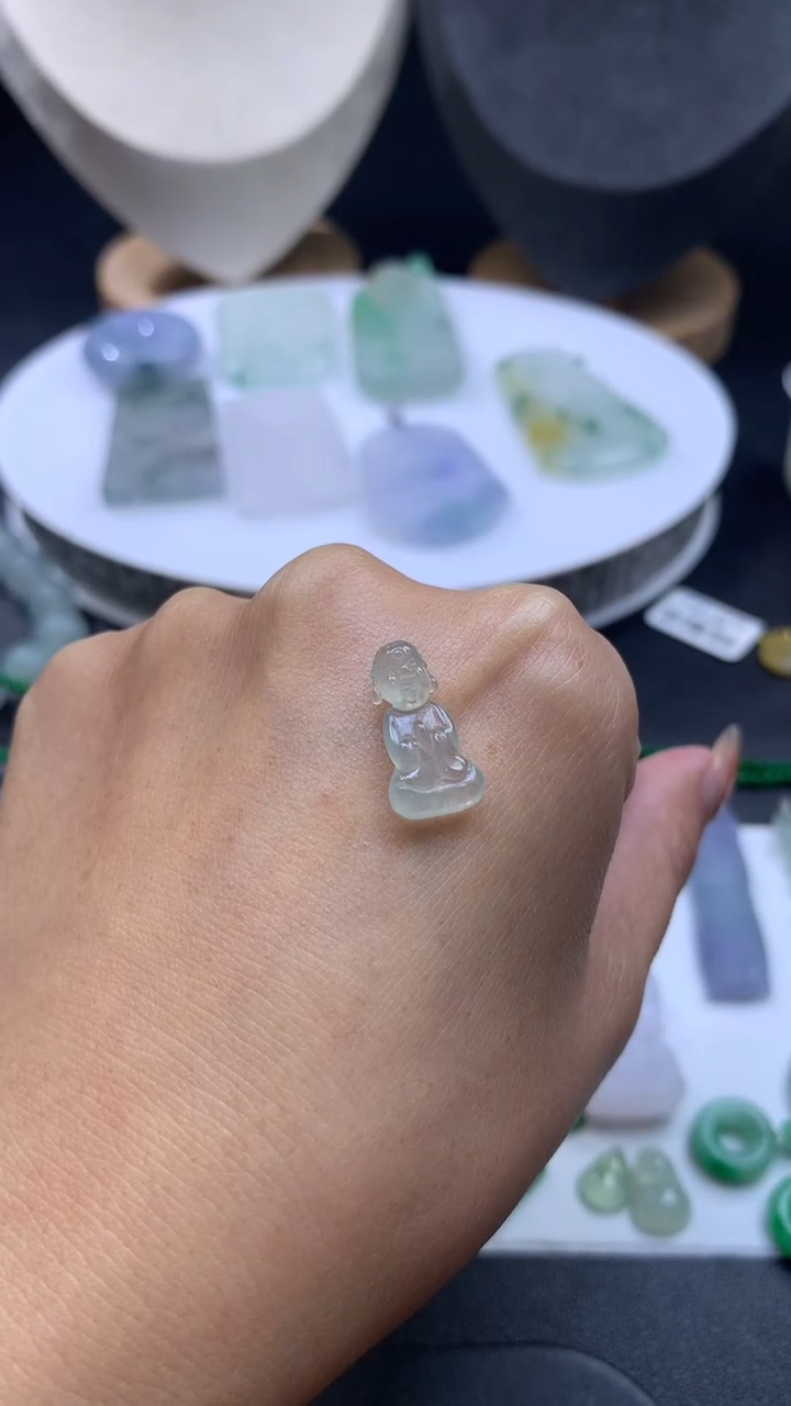 【闪购商品】定制翡翠未镶嵌翡翠
