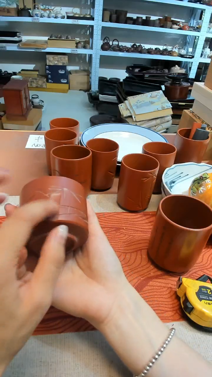 瓷片好漂亮的瓷器呀。。。。。。。。