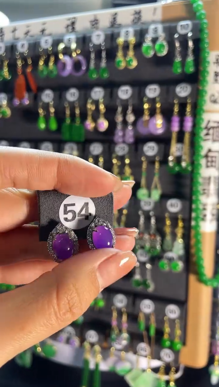 【闪购商品】翡翠耳饰银S925镶嵌54...