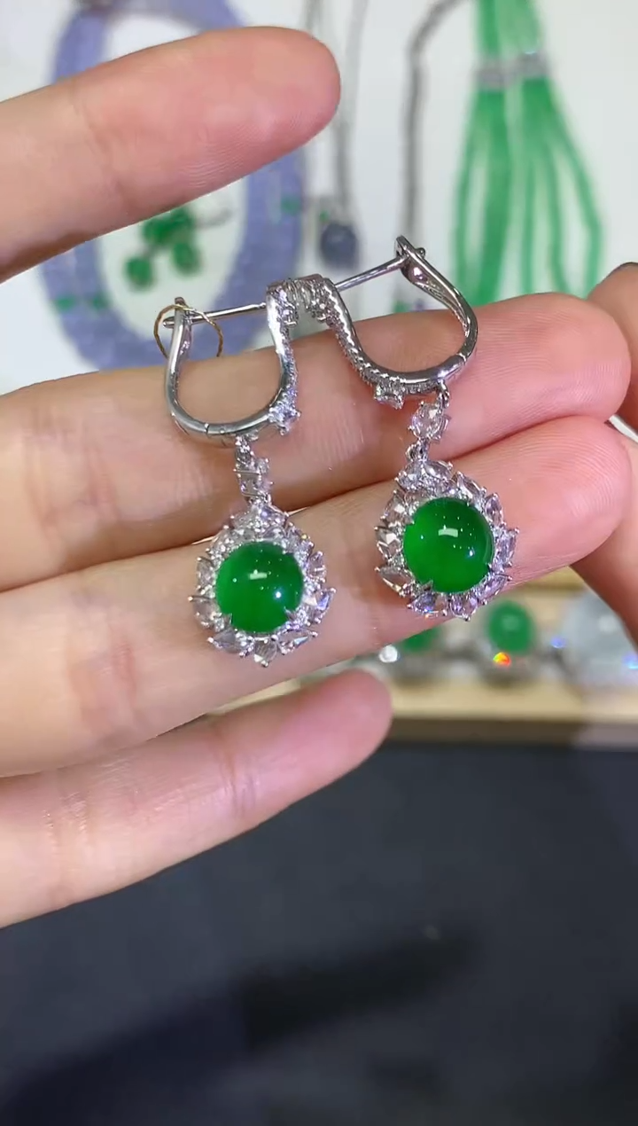 【闪购商品】翡翠颈饰18K金镶嵌团购1