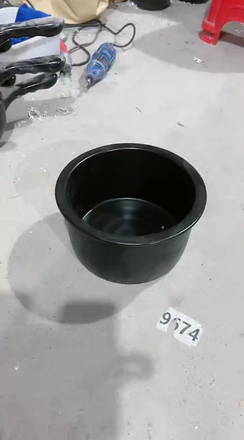 【闪购商品】m74瑕疵2.0黑锅不带盖，，