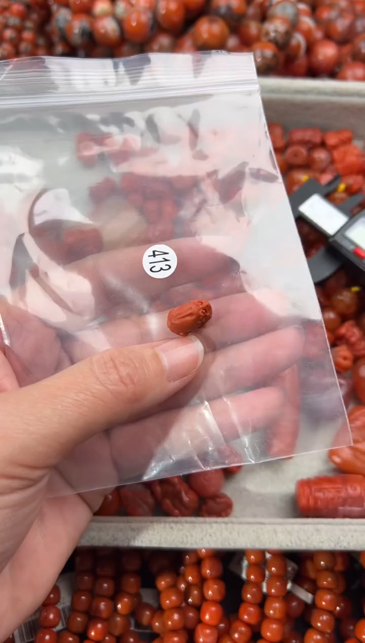 未镶嵌手串南红玛瑙1