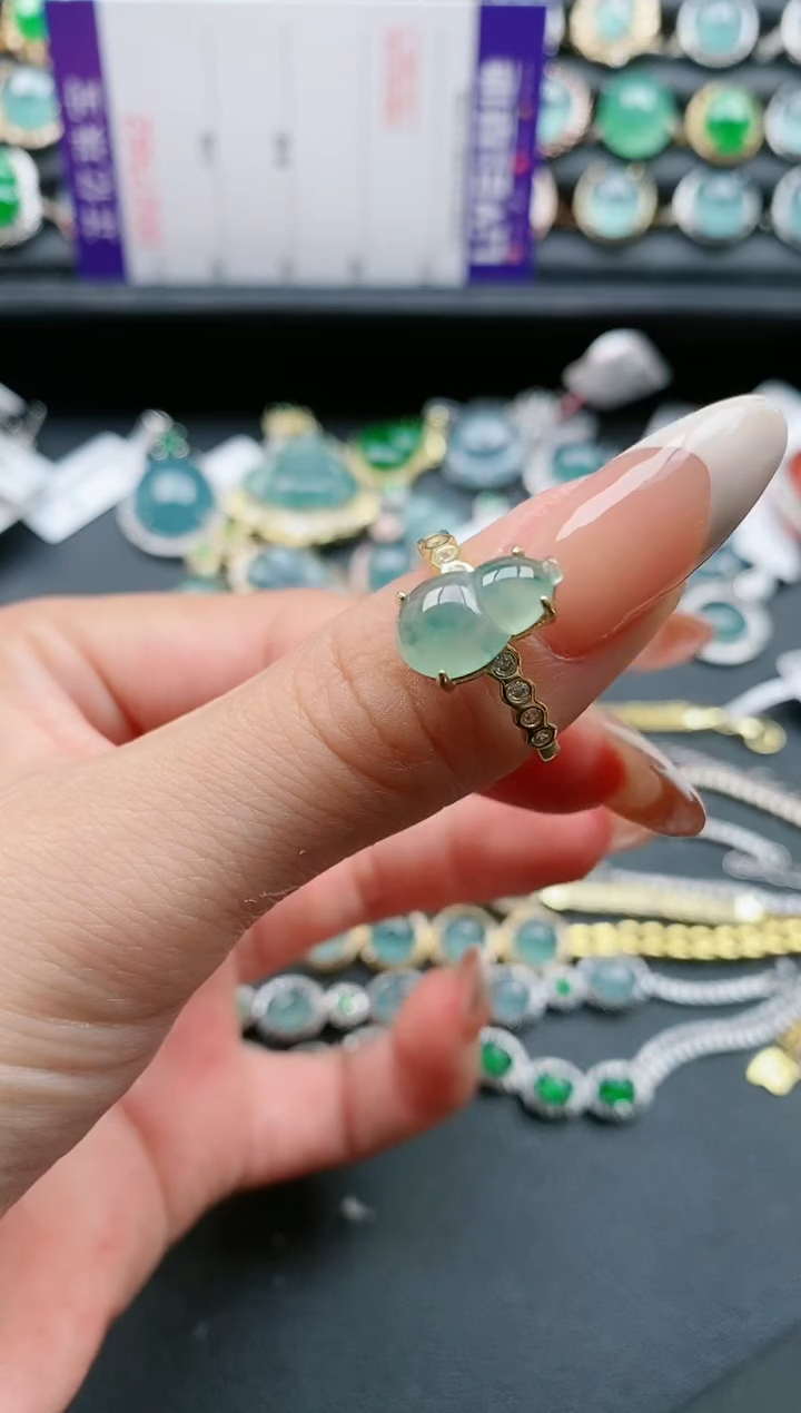 【闪购商品】翡翠戒指银S925镶嵌111111