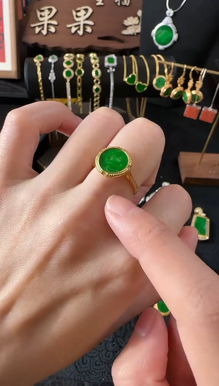 【闪购商品】翡翠颈饰银S925镶嵌戒指