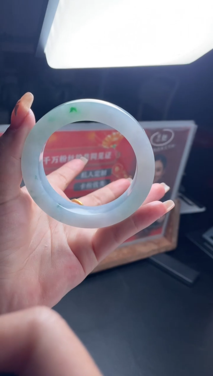 【闪购商品】定制翡翠手镯未镶嵌手镯DDQ/发一件