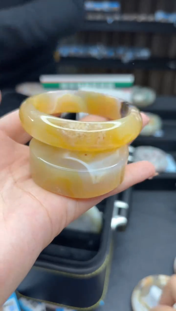 【闪购商品】石英质玉手镯未镶嵌916（54圈赠送镯心）