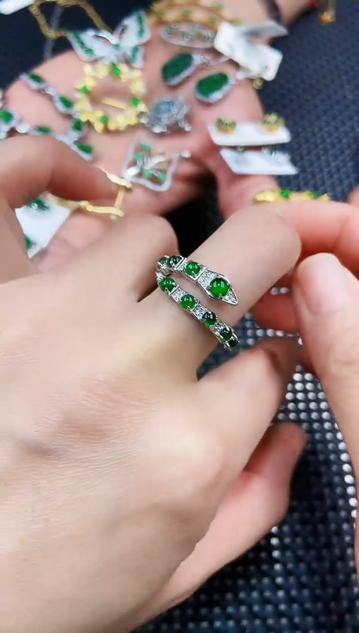 【闪购商品】翡翠戒指未镶嵌11111111