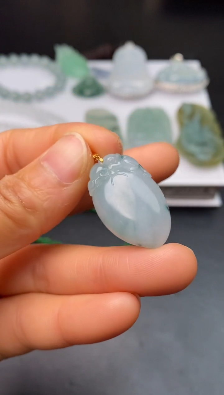 【闪购商品】定制翡翠未镶嵌翡翠毛货~