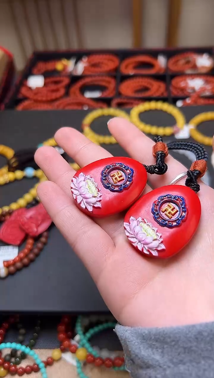 天然辰砂秋****6朱砂吊坠