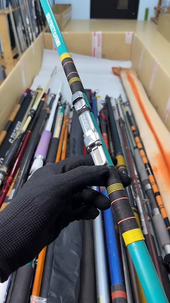 农****，孤品微瑕，以直播间介绍为准，加10元发顺丰。