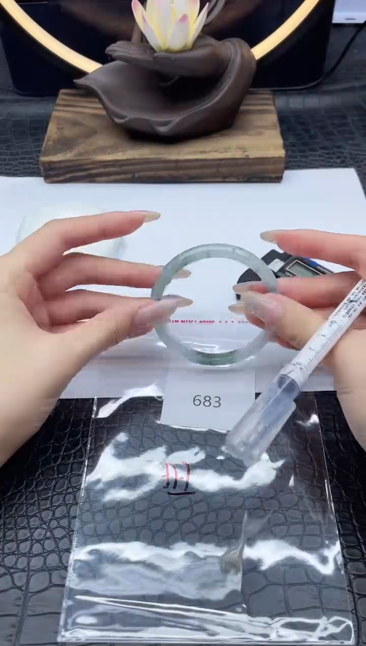 未镶嵌手镯翡翠翡翠一物一图683