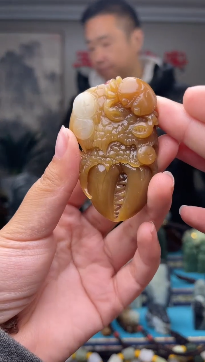 未镶嵌和田玉挂件1