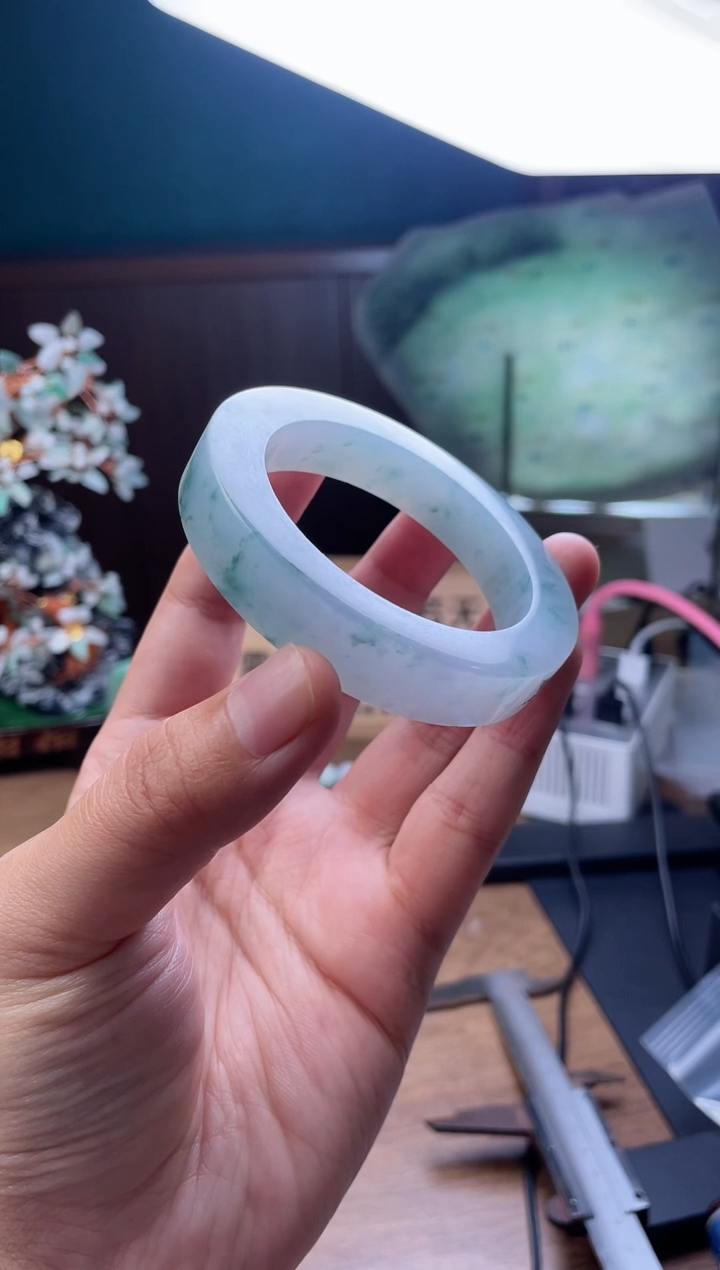 【闪购商品】定制翡翠手镯未镶嵌定制