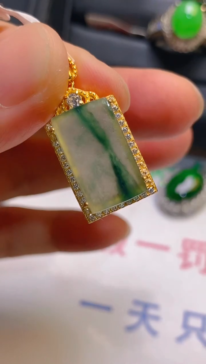 【闪购商品】翡翠耳饰银S925镶嵌天然A货翡翠1