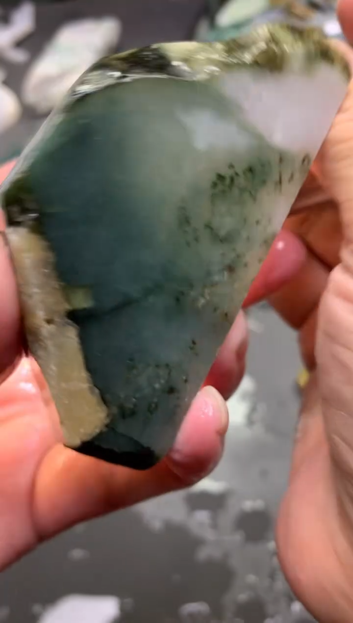 【闪购商品】翡翠颈饰未镶嵌天然缅甸翡翠A货