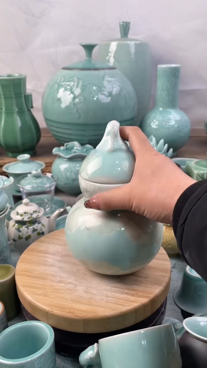 【闪购商品】特价福利 微瑕 慧仙青瓷