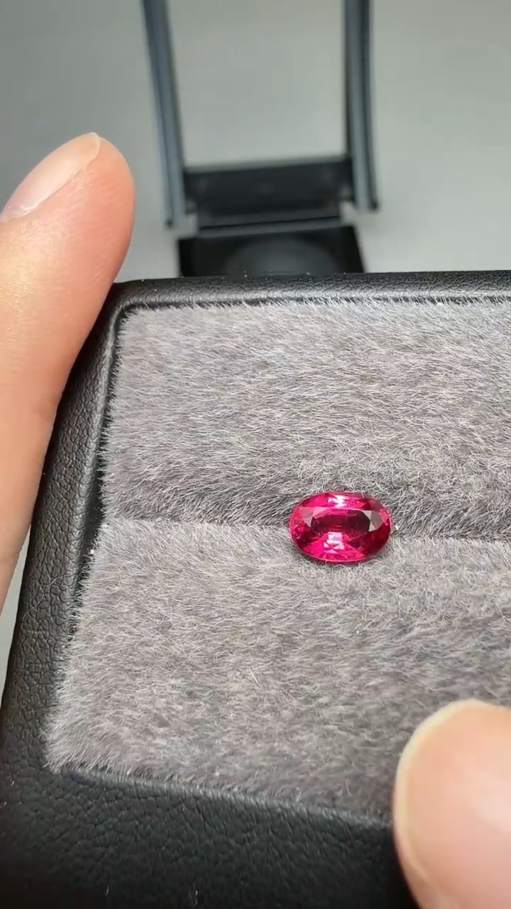 【闪购商品】碧玺卢比来未镶嵌1ct-A520-1p