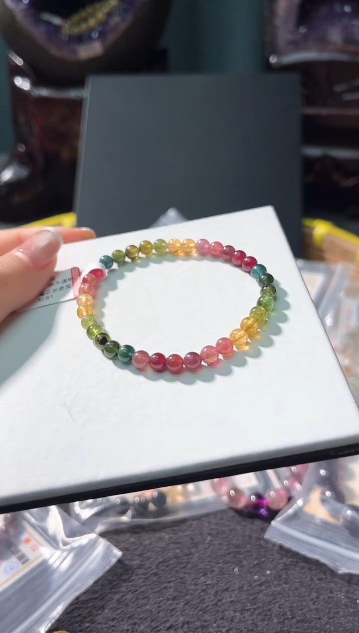 【闪购商品】手链未镶嵌碧玺41多样性发其一/5+