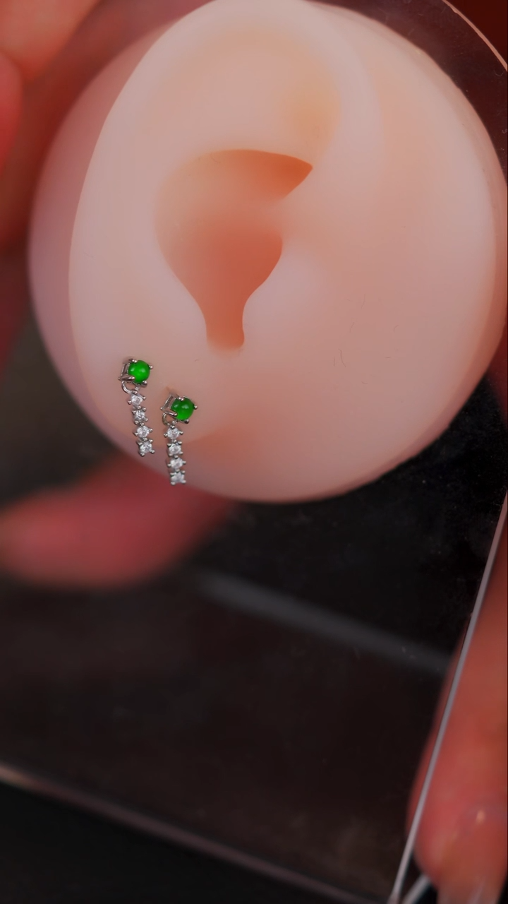 翡翠银S925镶嵌耳饰A货翡翠/耳钉/多样性发货/一件