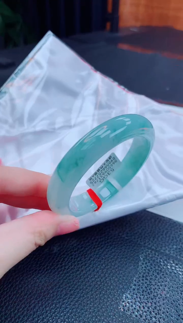 【闪购商品】翡翠手镯未镶嵌缅甸天然翡翠A货手镯