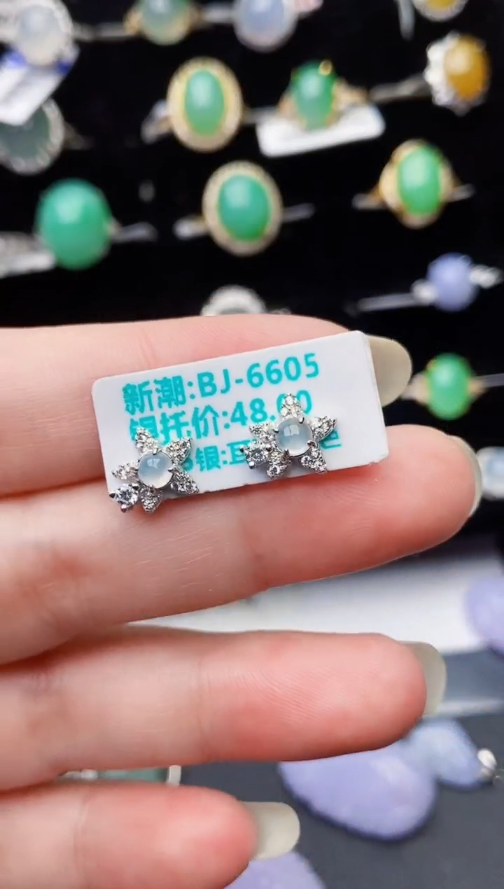 颈饰银S925镶嵌翡翠6924