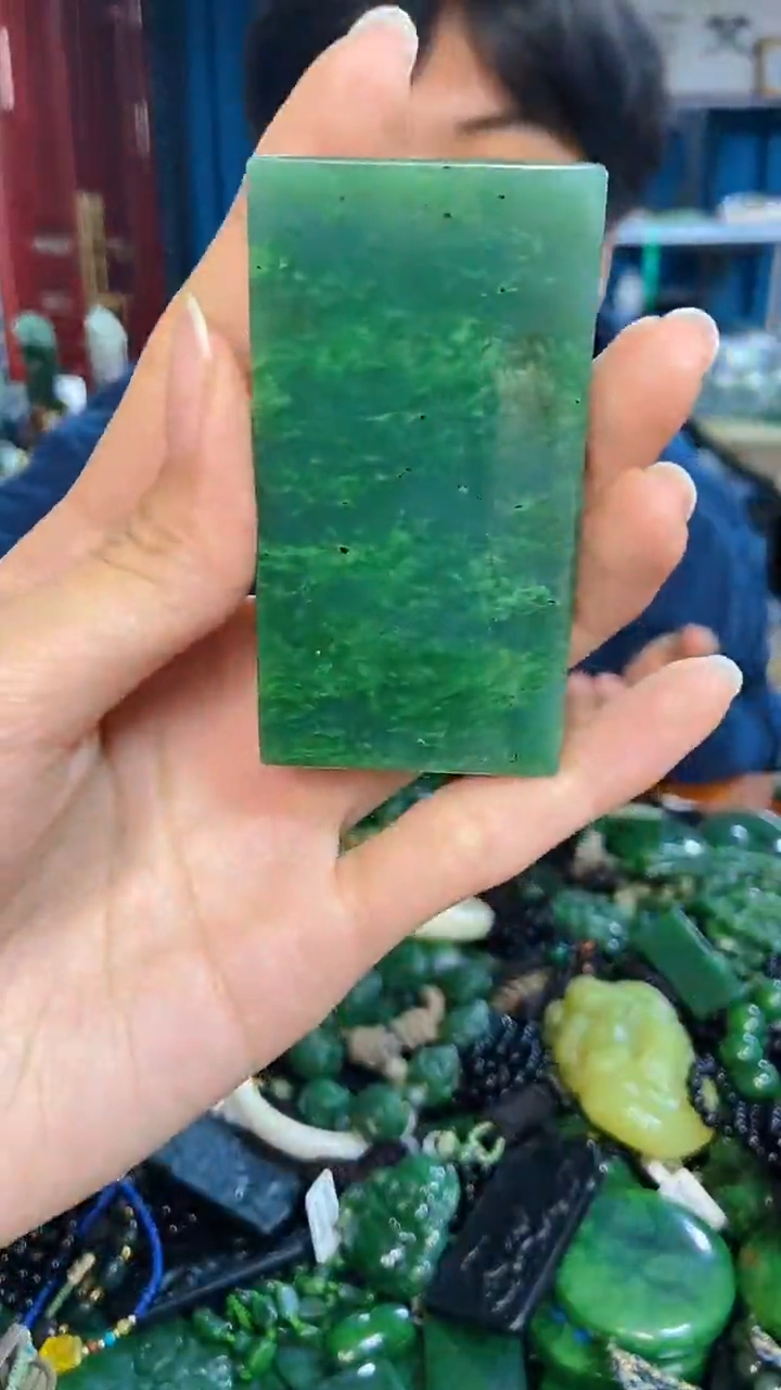 未镶嵌和田玉挂件1