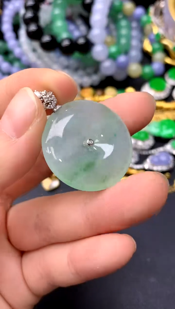 颈饰18K金镶嵌翡翠434-中国好珍宝