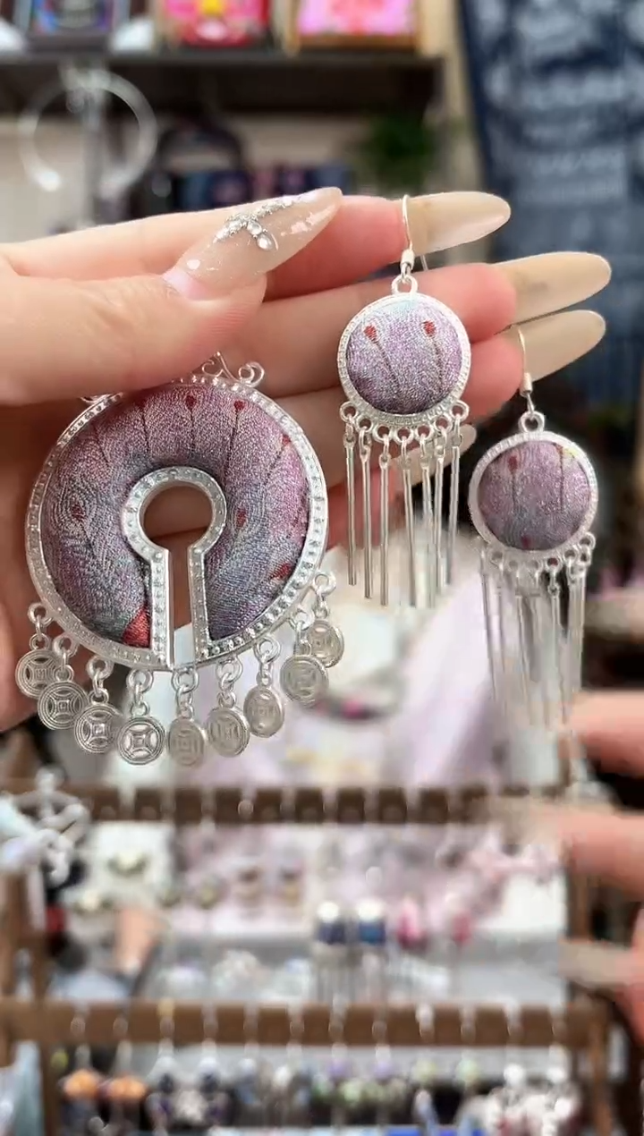 织绣民族风非遗老绣苗银饰品506