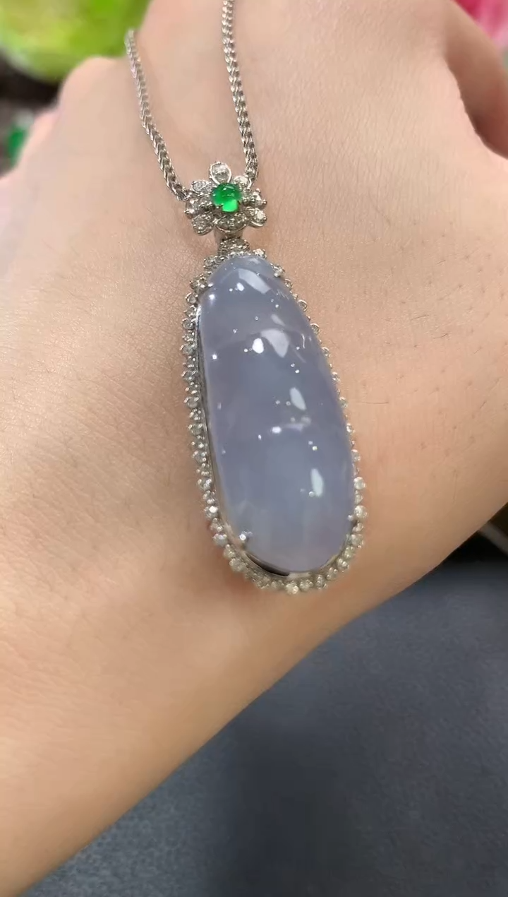 吊坠(不含链)18K金镶嵌翡翠a117紫色有色差