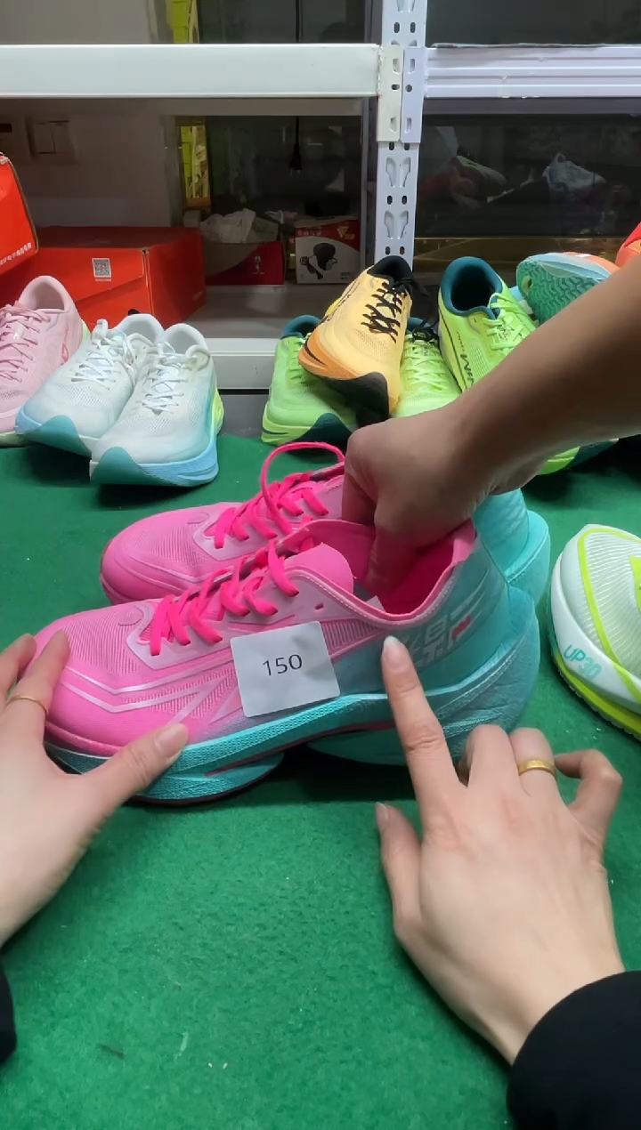 超*大鞋店的鞋的鞋150