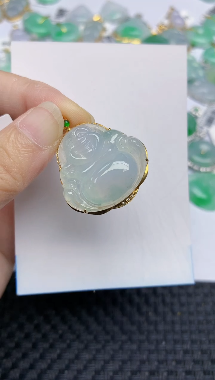 翡翠18K金镶嵌颈饰天然翡翠A货