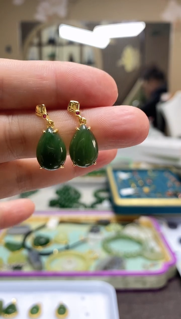 【闪购商品】和田玉耳坠银S925镶嵌拍一发一