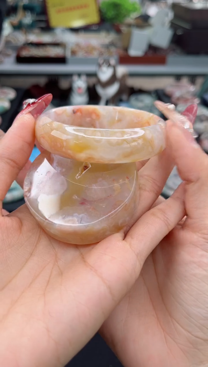 【闪购商品】石英质玉手镯未镶嵌56圈口（赠品镯心）656892