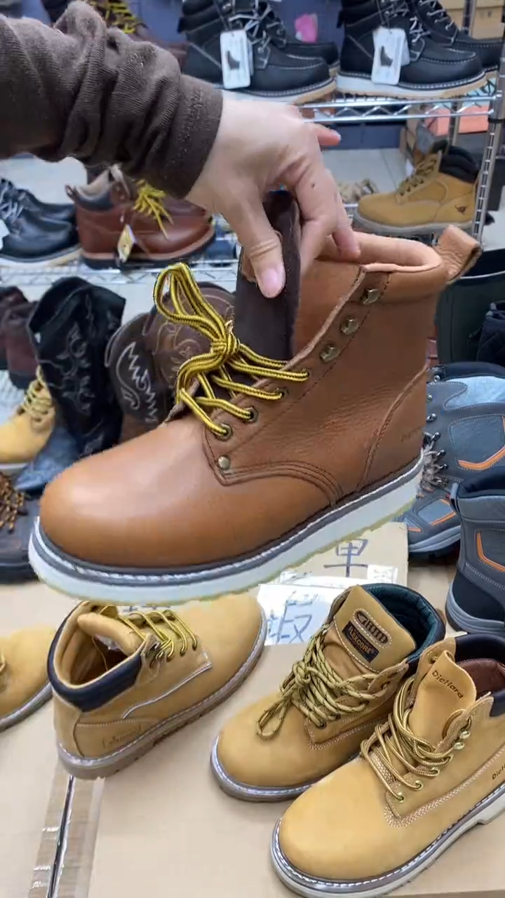 牛皮43码，84984 ，皮鞋码，工装靴 默认瑕疵