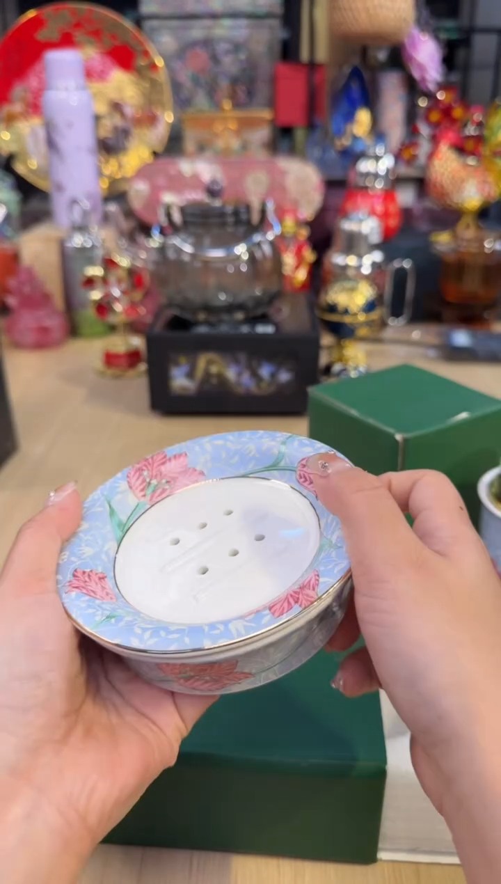 56郁金香肥皂盒           