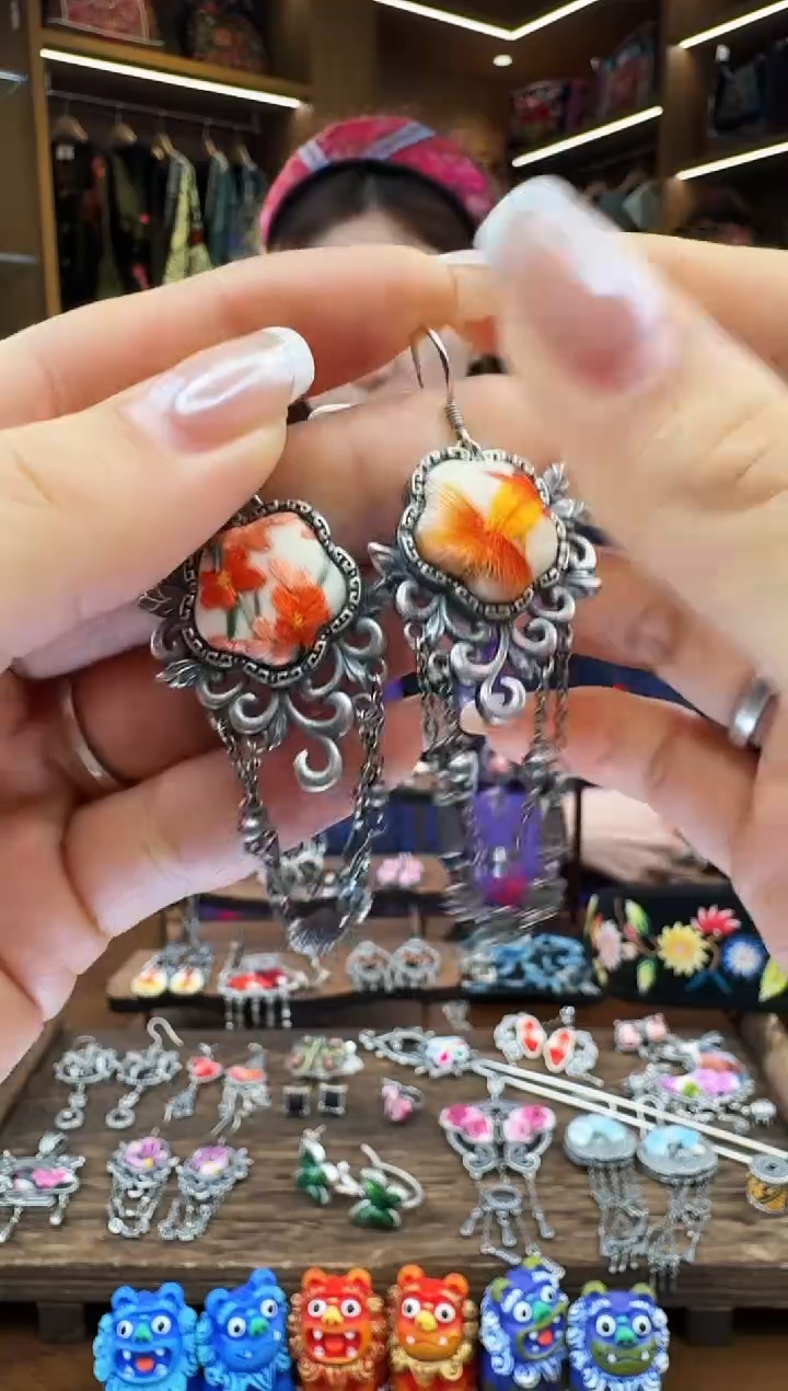 【闪购商品】织绣227黔东南苗族刺绣