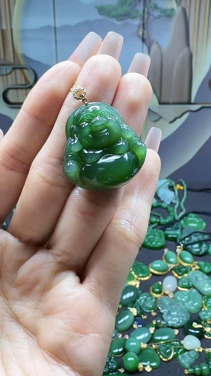 【闪购商品】和田玉吊坠(赠链)18K金镶嵌1