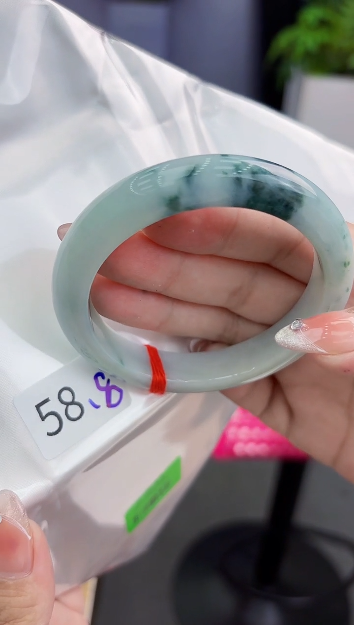 【闪购商品】翡翠手镯未镶嵌翡翠手镯