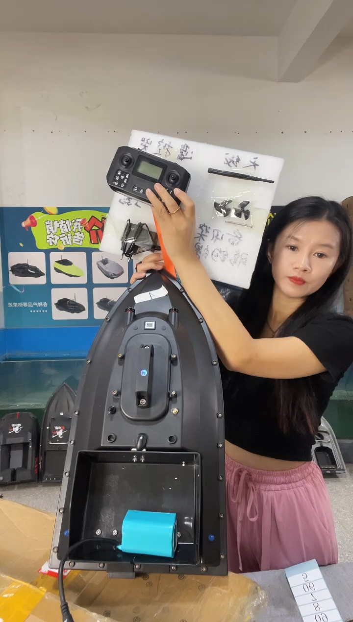 二手船处理12VGPS版配28000电池 送船包 编号4