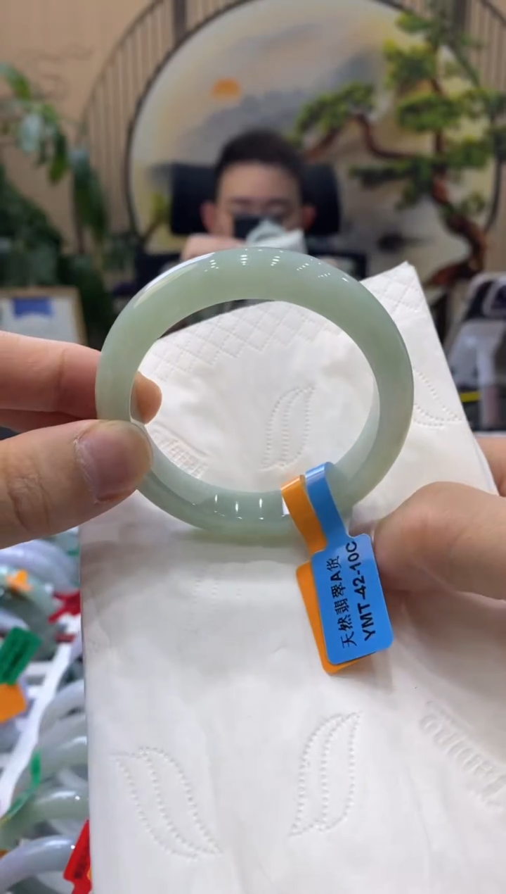 【闪购商品】翡翠手镯未镶嵌00000642