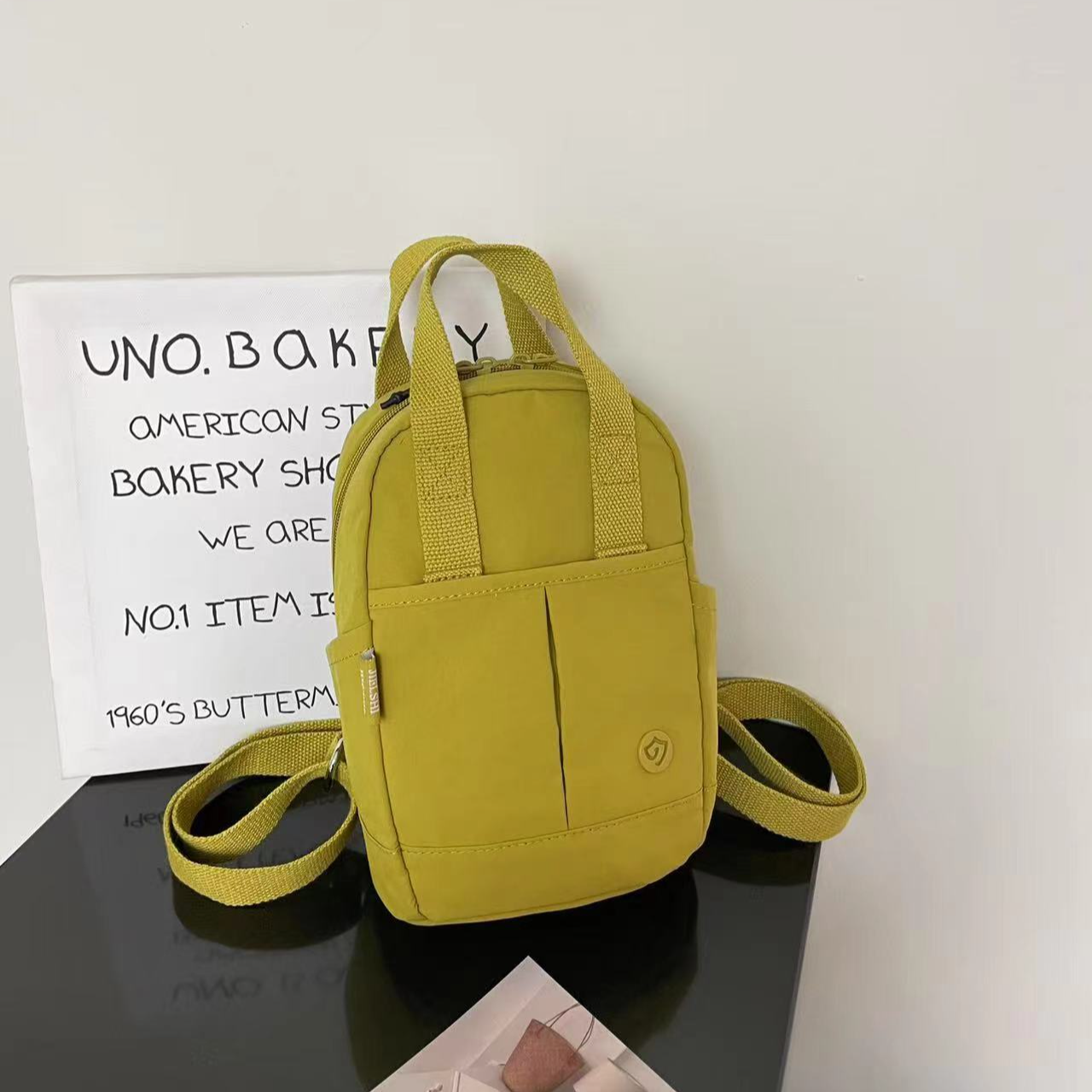 1171新款简约可手提双肩包尺寸长17高24厚10