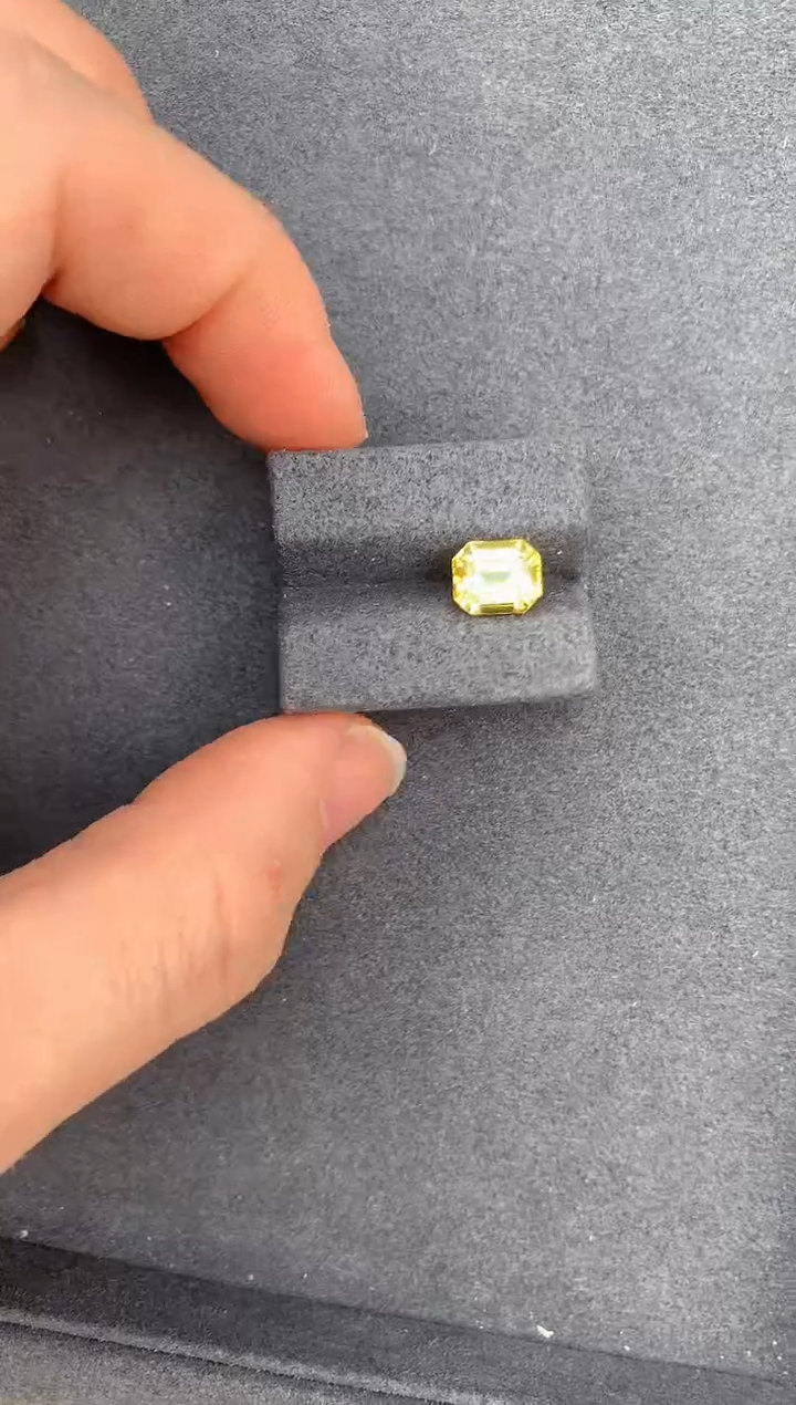 【闪购商品】彩色蓝宝石裸石未镶嵌3ct黄蓝宝