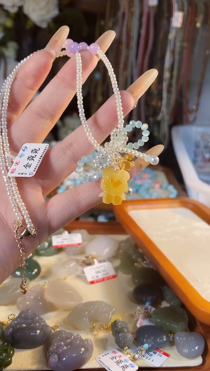 【闪购商品】蜜蜡项链未镶嵌多样性发货其一