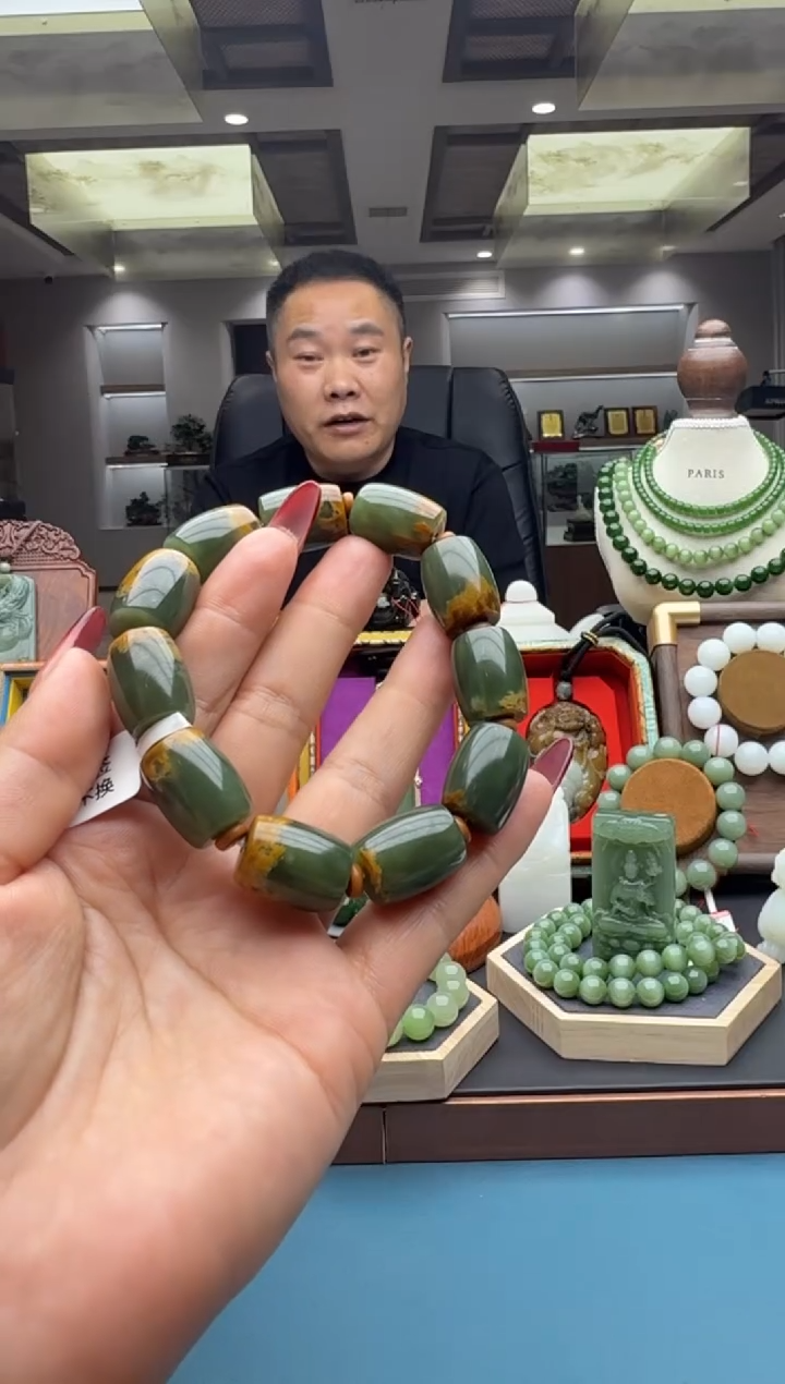 未镶嵌手串和田玉szq